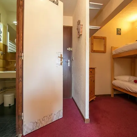 Sainte-foy-l'argentiere Sleeps 4 Apartament